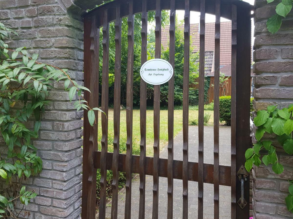 斯费尔德Hr Townhouse Honigbach公寓 外观 照片