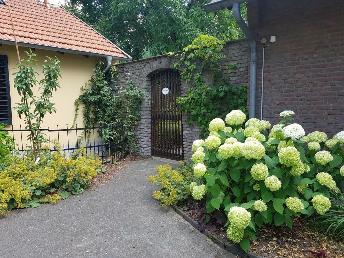 斯费尔德Hr Townhouse Honigbach公寓 外观 照片