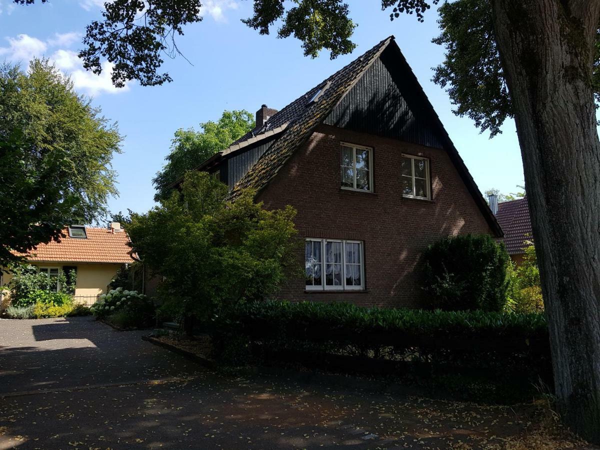 斯费尔德Hr Townhouse Honigbach公寓 外观 照片