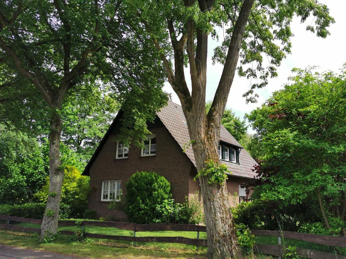 斯费尔德Hr Townhouse Honigbach公寓 外观 照片